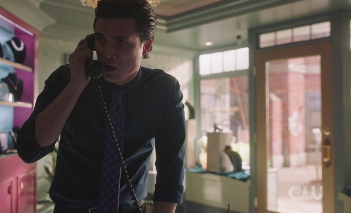 Reggie Mantle: Wolf of Main St