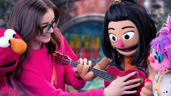 Anna Cathcart - See Us Coming Together (c) Sesame Workshop